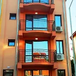 Homeline Kazakovi 3* Nesebar