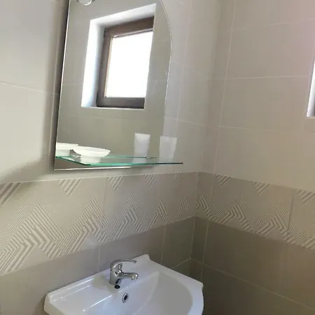 Homeline Kazakovi ゲストハウス ネセバル