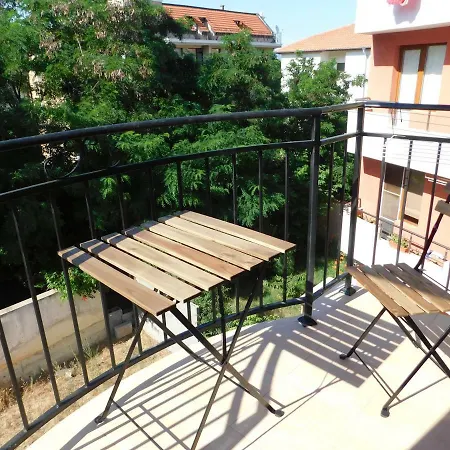 Guest house Homeline Kazakovi Nesebar
