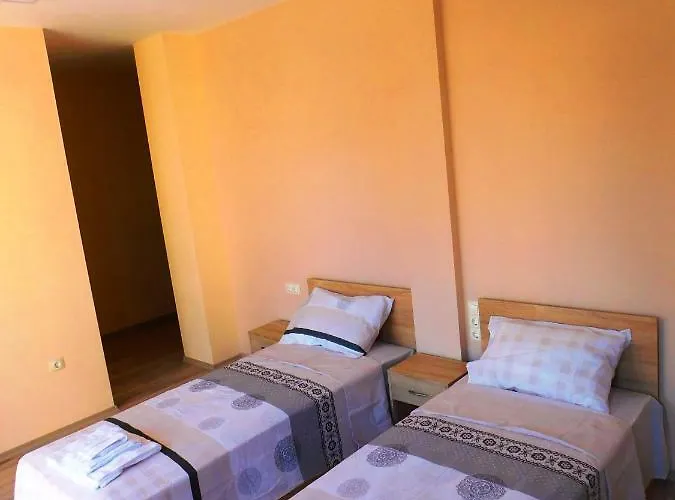 Casa de hóspedes Homeline Kazakovi 4*